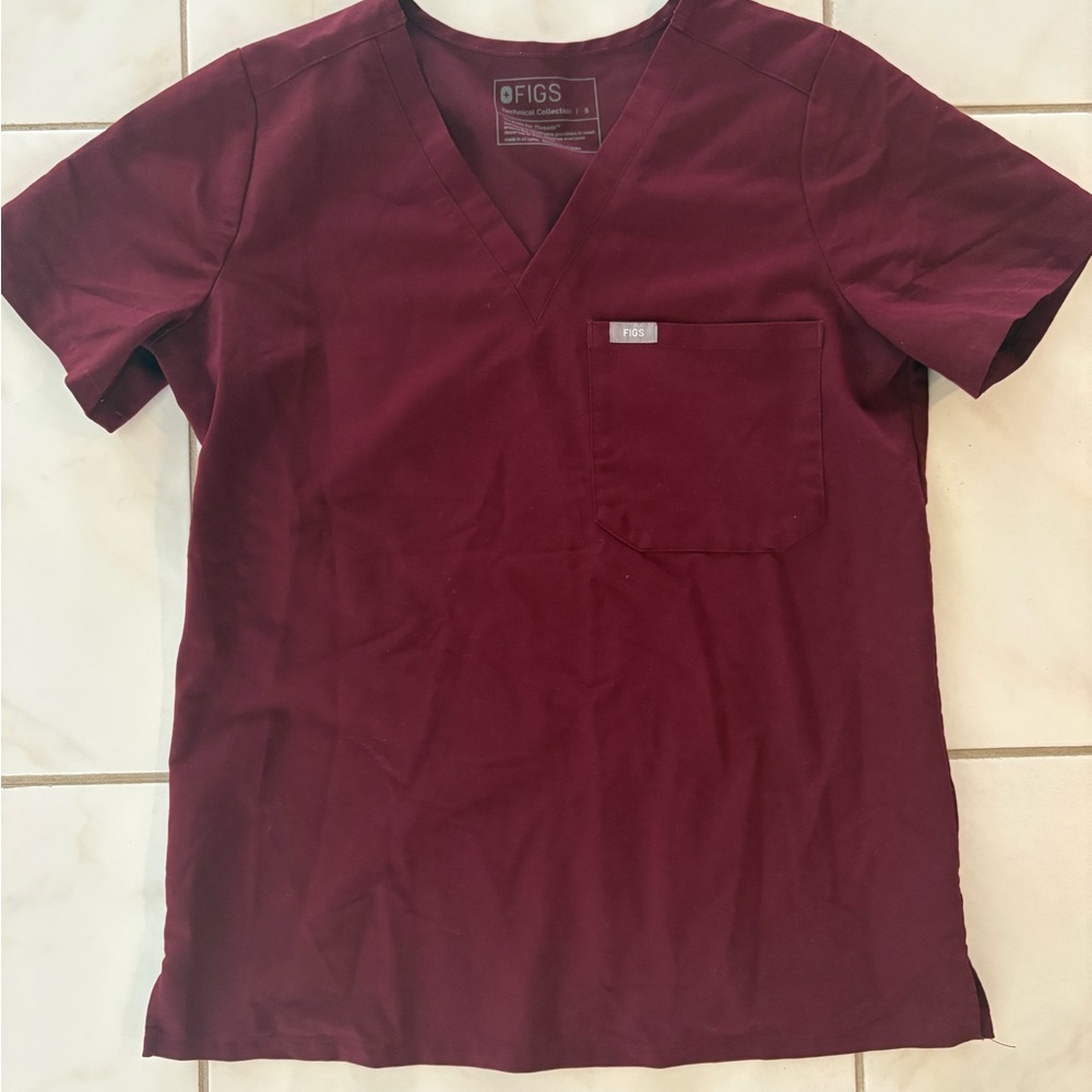 FIGS Scrub Top